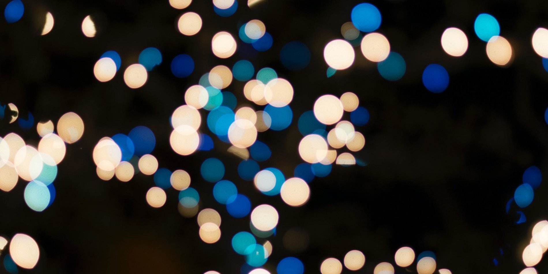 Blue and yellow out of focus dots