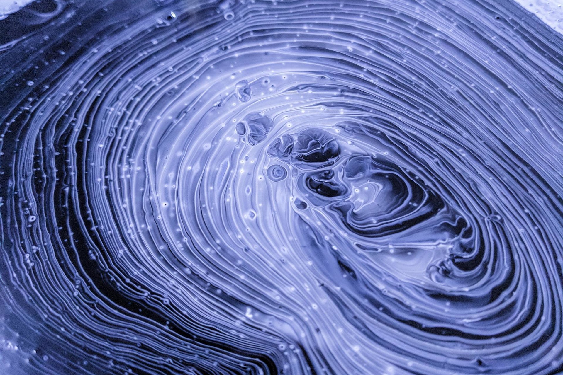 Abstract swirls with dots