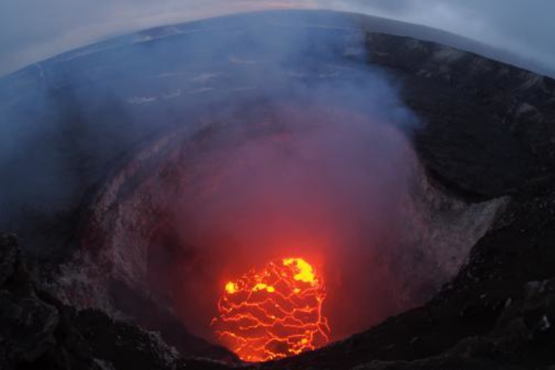 Lava lake