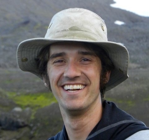 Jeremy Caves Rugenstein